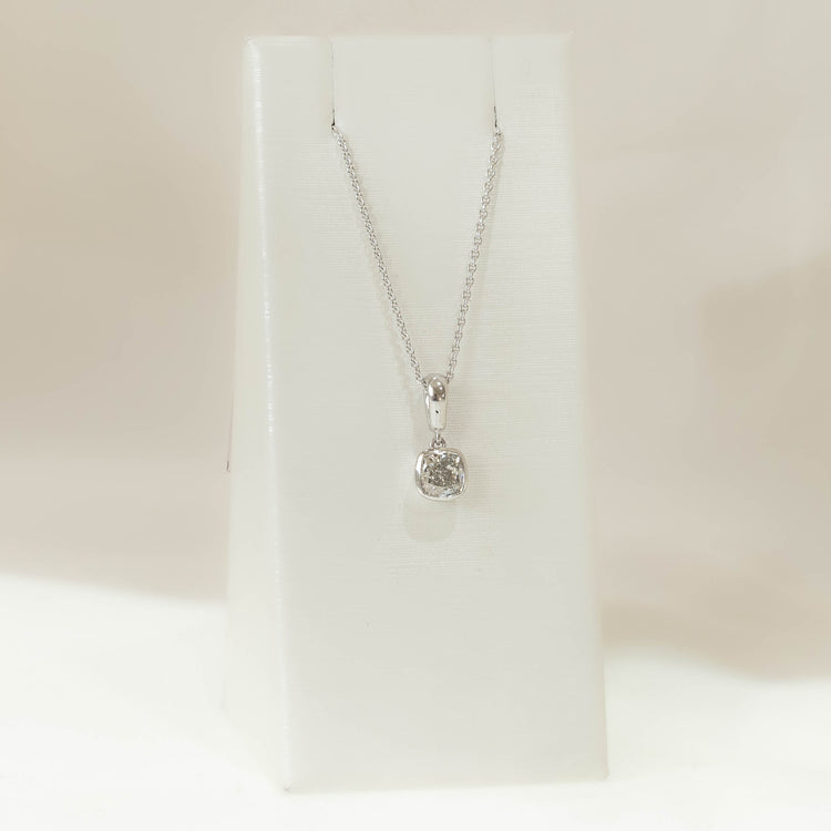 14kw .71ct Cushion-Cut Diamond Pendant