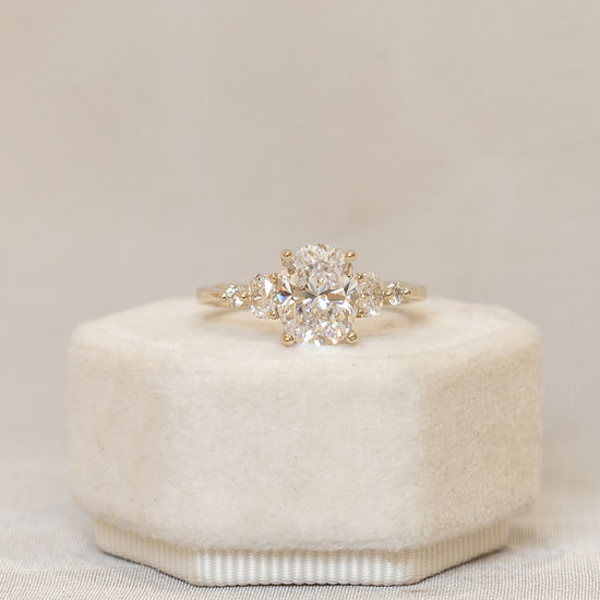 14ky Oval with Oval & Round 5-Stone Diamond Ring