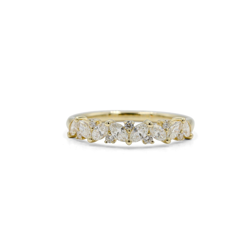 14ky .60ctw Scattered Marquise Diamond Ring