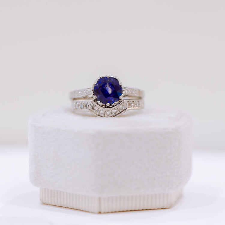 Platinum 1.33ct Round Brilliant Sapphire Vintage Wedding Set