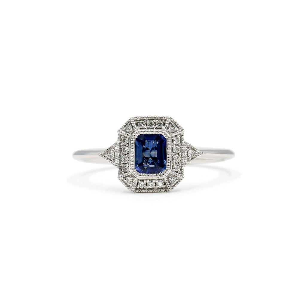 14kwg .47ct Sapphire Vintage Inspired Bezel Halo