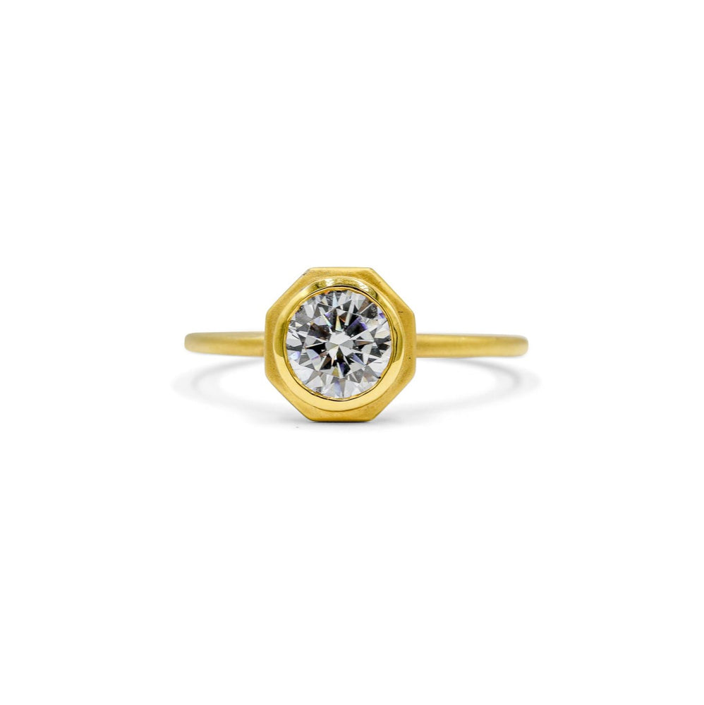 14ky .48ct Round Octagonal Bezel Diamond Ring